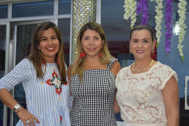 Esperanza Puentes, Sandra Charry y Maritza Rincón.